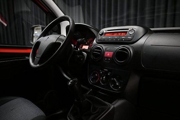Peugeot Bipper 21 of 22