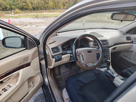 Volvo S80 5 of 5