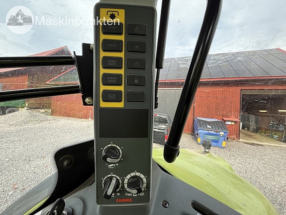 Claas Axion 810 18 of 27