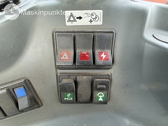 Claas Axion 810 20 of 27