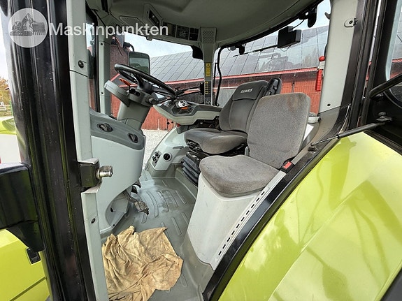 Claas Axion 810 10 of 27