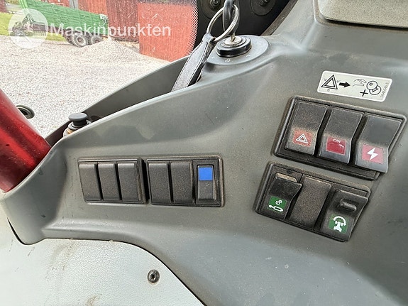 Claas Axion 810 19 of 27
