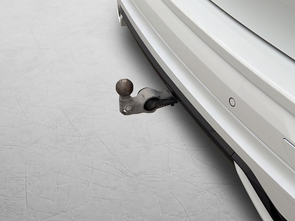Volvo XC60 14 of 30