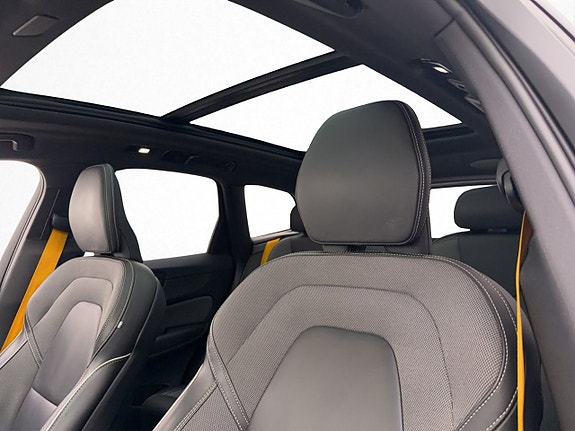 Volvo XC60 22 of 30