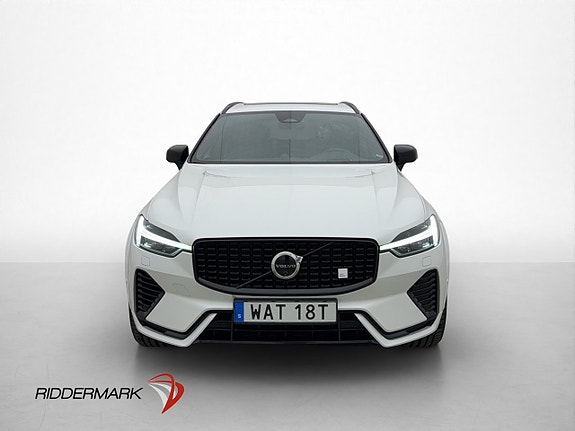 Volvo XC60 2 of 30