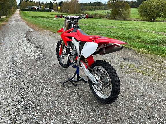 Honda CRF450R 2 of 4