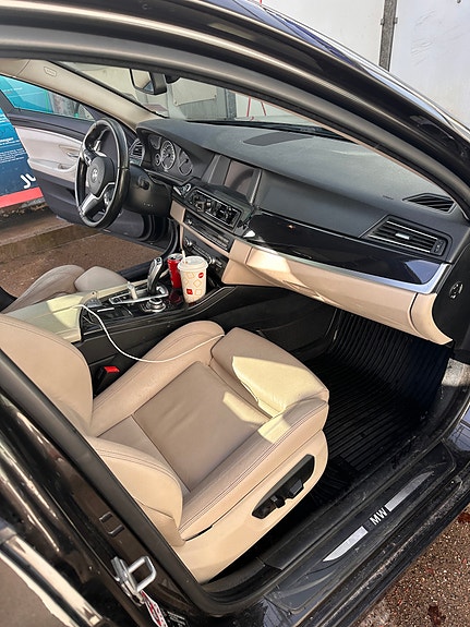 BMW 520d 5 of 5