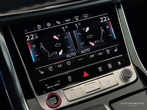Audi RS Q8 14 of 26