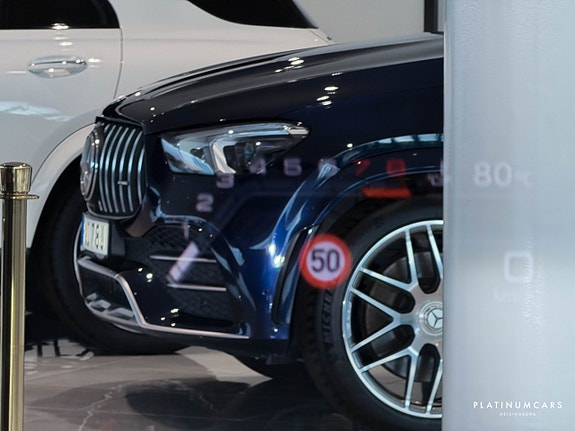 Audi RS Q8 16 of 26