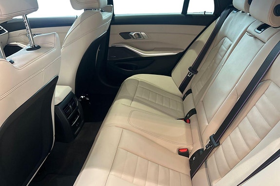 BMW M340i 12 of 26