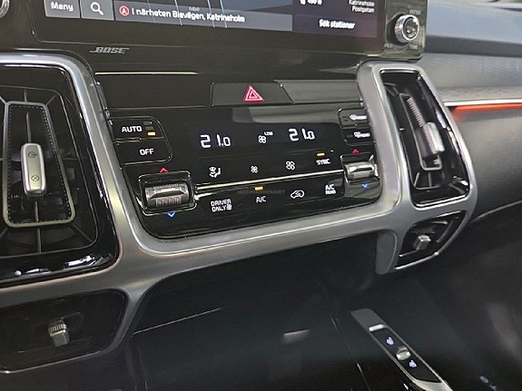 Kia Sorento 13 of 15