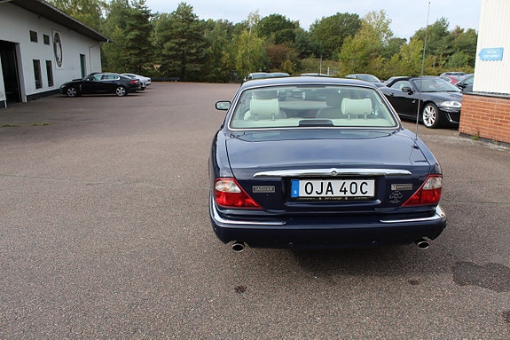 Jaguar XJ 6 of 11