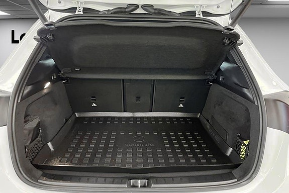 Mercedes-Benz EQA250+ 14 of 25