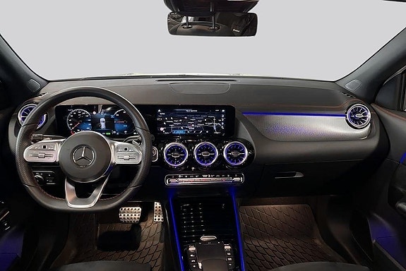 Mercedes-Benz EQA250+ 7 of 25