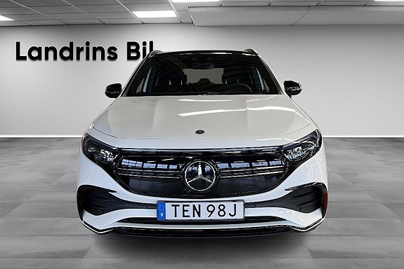 Mercedes-Benz EQA250+ 2 of 25