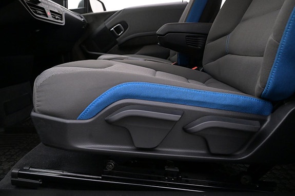 BMW i3s 12 of 27