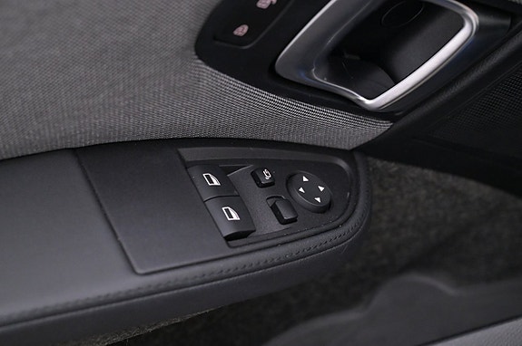 BMW i3s 11 of 27