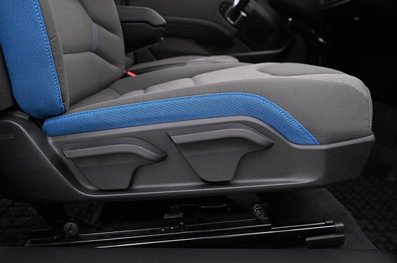 BMW i3s 14 of 27
