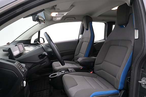 BMW i3s 10 of 27