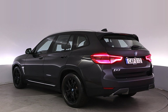 BMW iX3 4 of 27