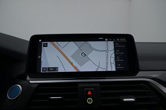 BMW iX3 16 of 27