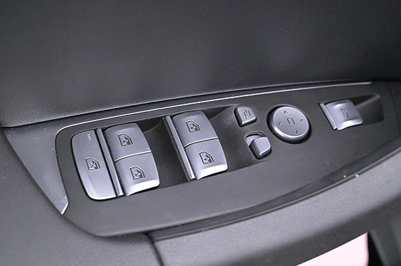 BMW iX3 10 of 27