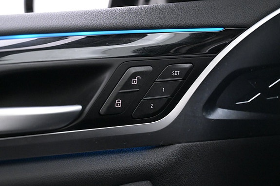 BMW iX3 11 of 27