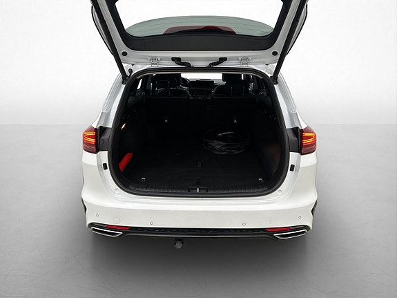 Kia Ceed 10 of 30