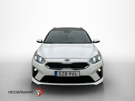 Kia Ceed 2 of 30