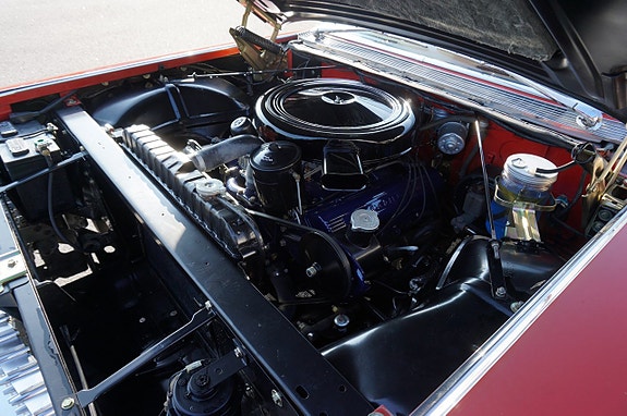 Cadillac Convertible 16 of 26