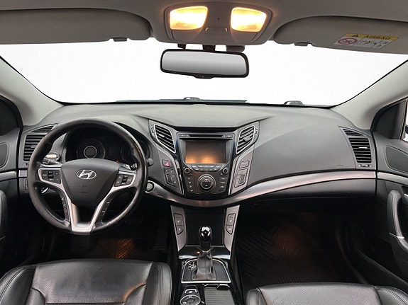 Hyundai i40 15 of 30