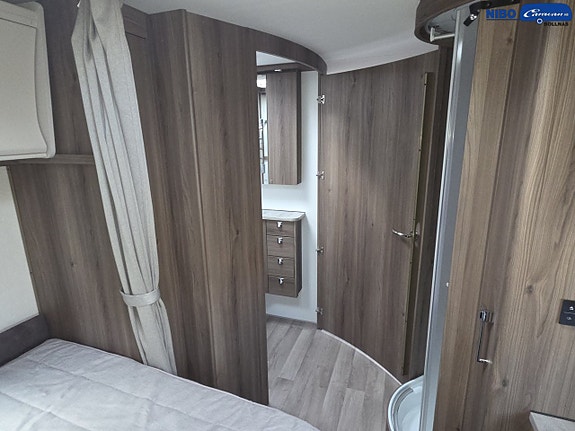 KABE Imperial 780 DGLE KS 14 of 21