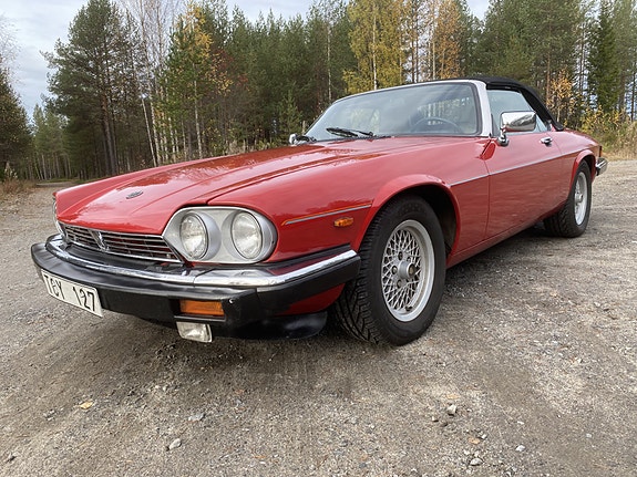 Jaguar XJS 2 of 6