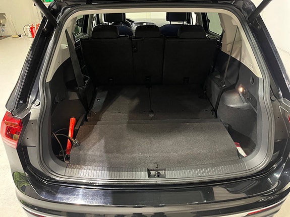 Volkswagen Tiguan Allspace 13 of 21