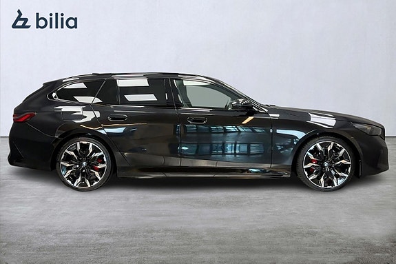 BMW 530e 3 of 17