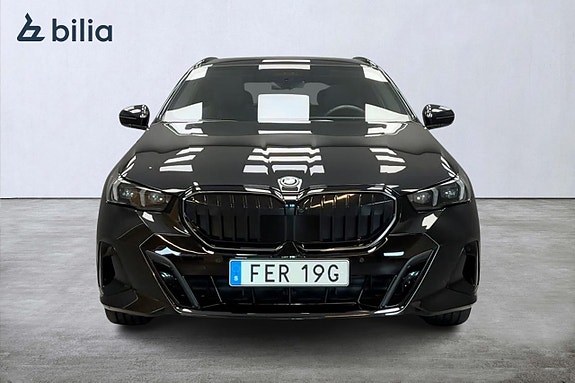 BMW 530e 8 of 17