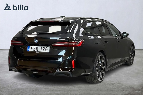 BMW 530e 6 of 17