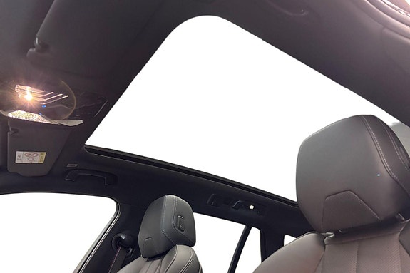 BMW 530e 17 of 17