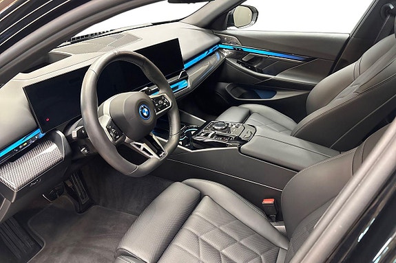 BMW 530e 9 of 17