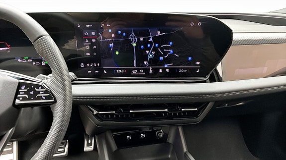 Audi A6 e-tron 8 of 11