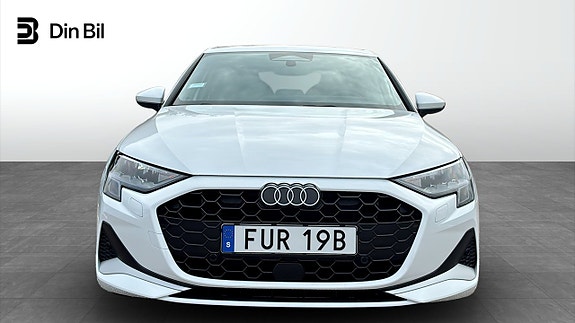 Audi A3 4 of 12