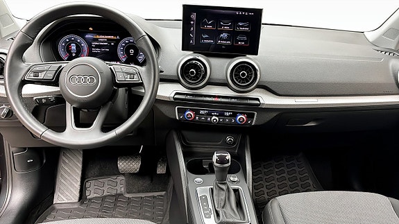 Audi Q2 9 of 11