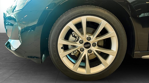 Audi A3 6 of 12