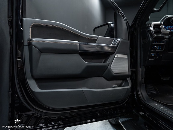 Ford F-150 26 of 30