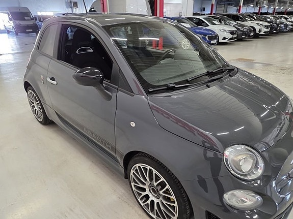 Fiat 500 3 of 10