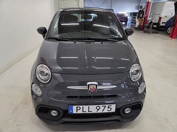 Fiat 500 2 of 10