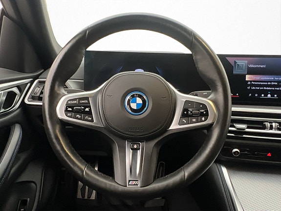 BMW i4 20 of 30