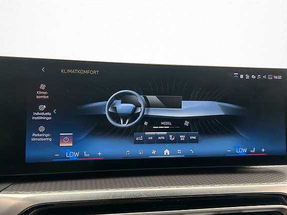 BMW i4 26 of 30