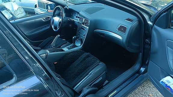 Volvo V70 4 of 4