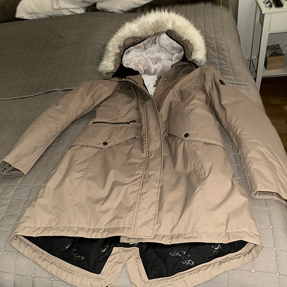 Product image 1 of 10